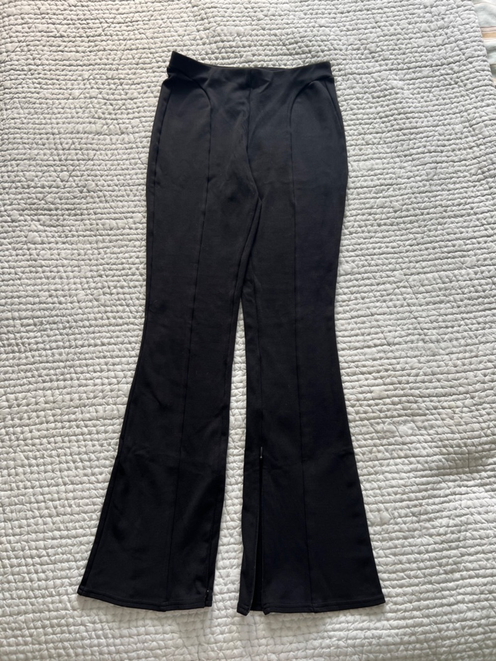 ALO Yoga Black Flare Leggings with Front Seams